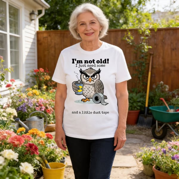 🥳2026 HOT SALE🥳💞50K+ SOLD!🦉 Owl "I'm Not Old" Graphic T-Shirt